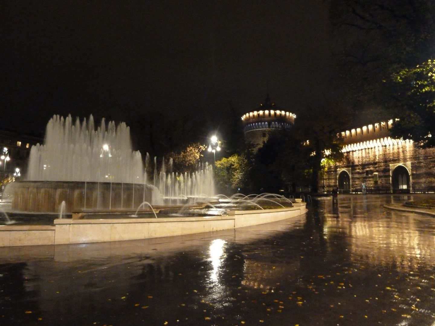 Mailand bei Nacht