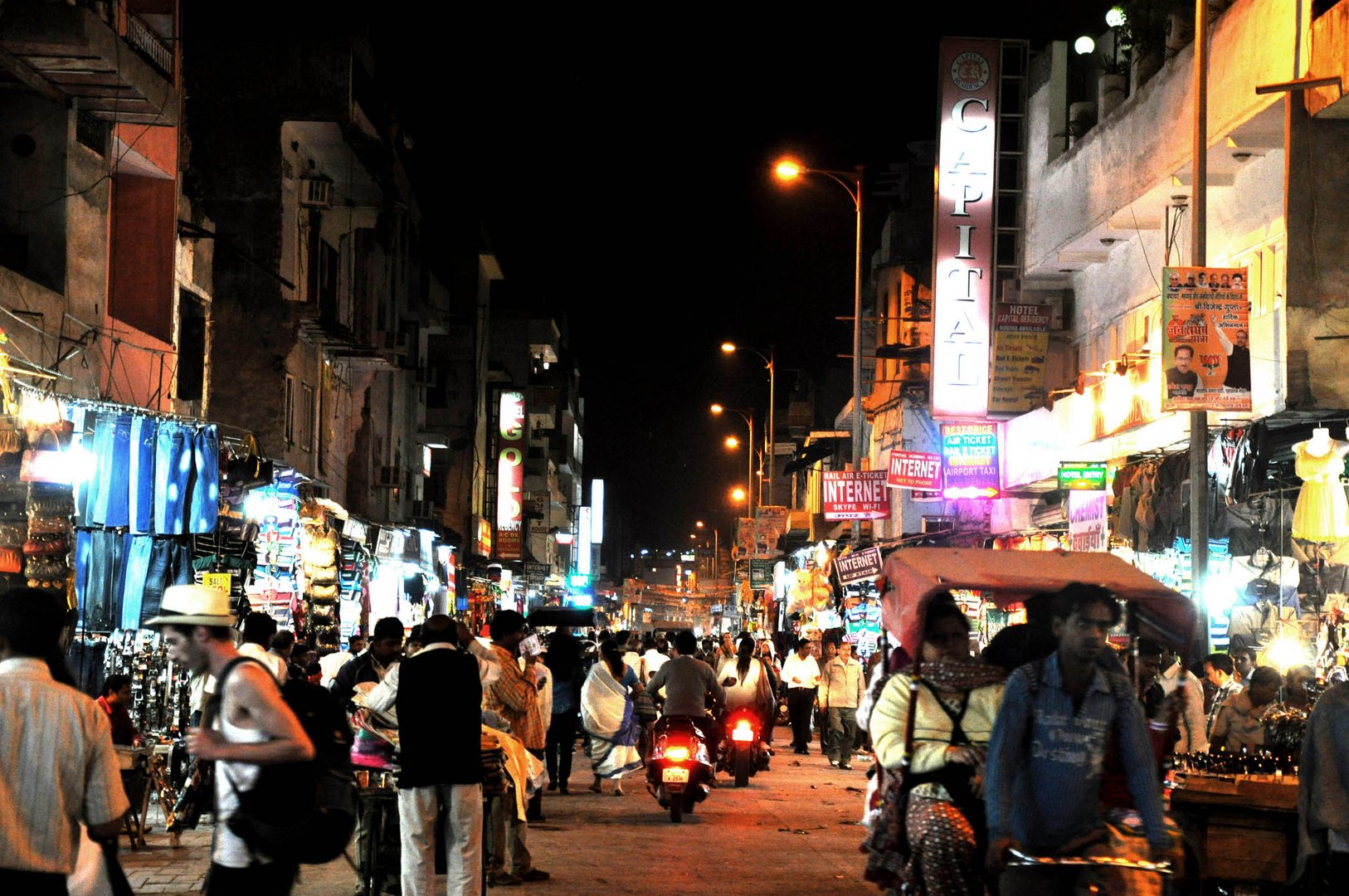 Main Bazar, Delhi