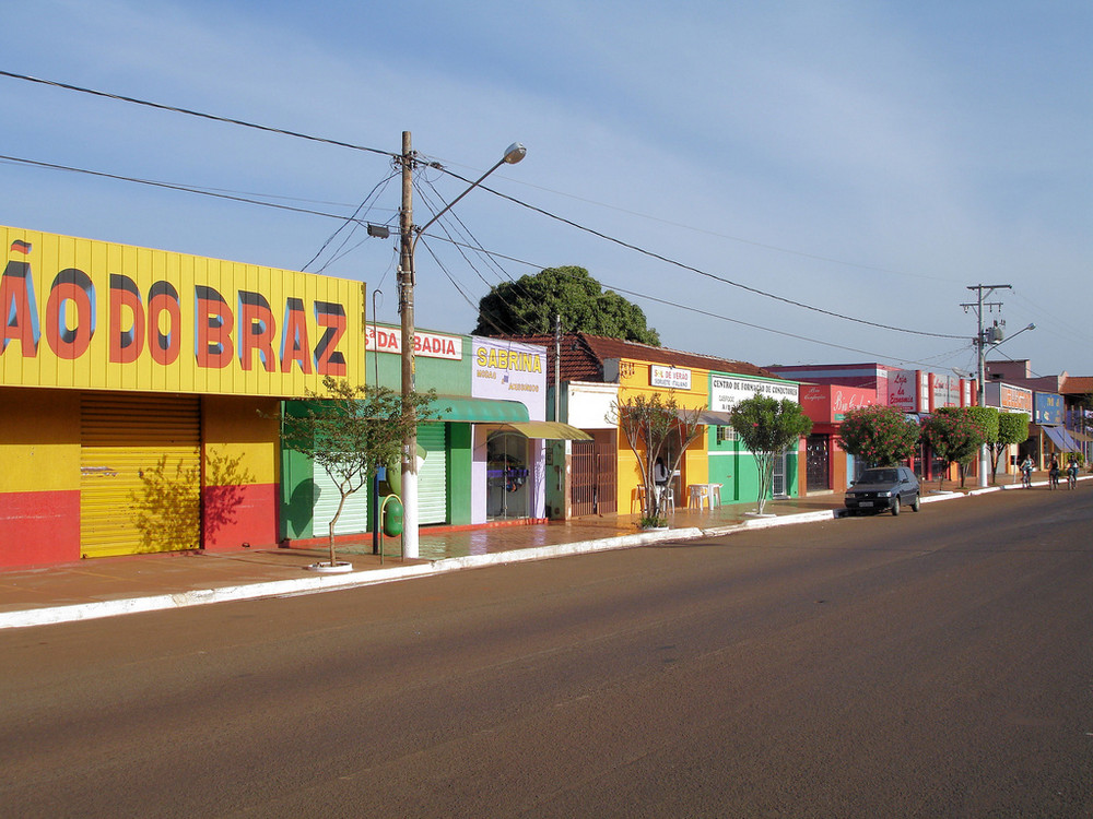 Main Street on Sunday