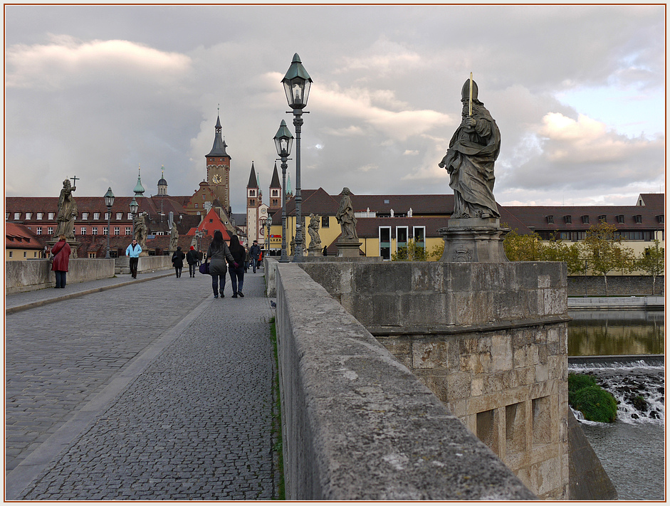 Mainbrücke