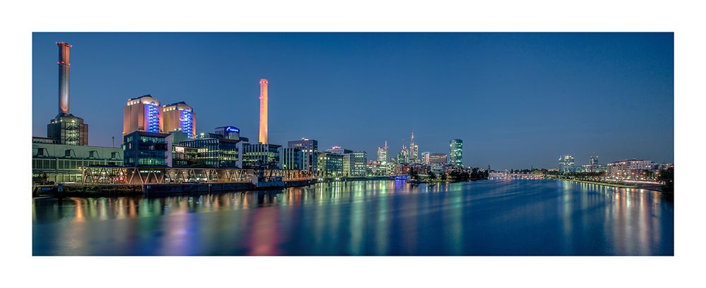 Mainhattan Blue Hour