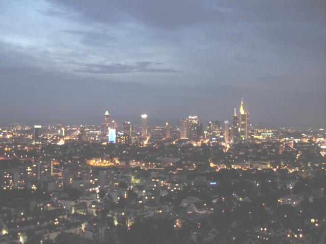 mainhatten bei nacht