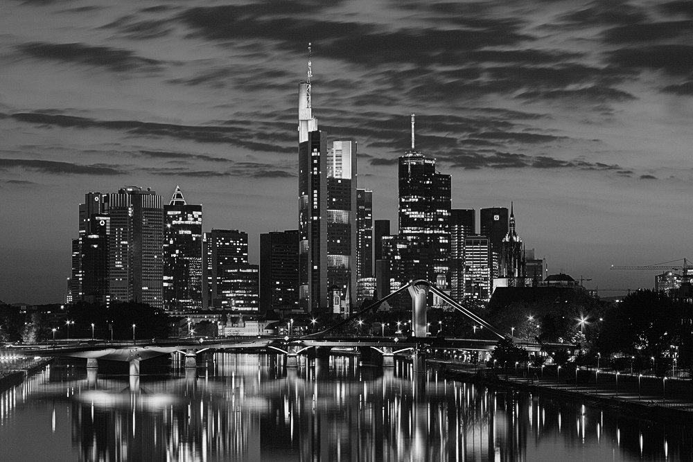 Mainhatten I - Skyline Frankfurt SW