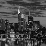 Mainhatten I - Skyline Frankfurt SW