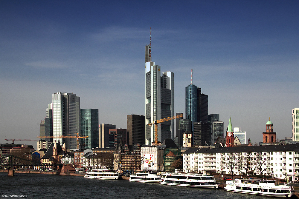 MAINHATTEN IN FARBE