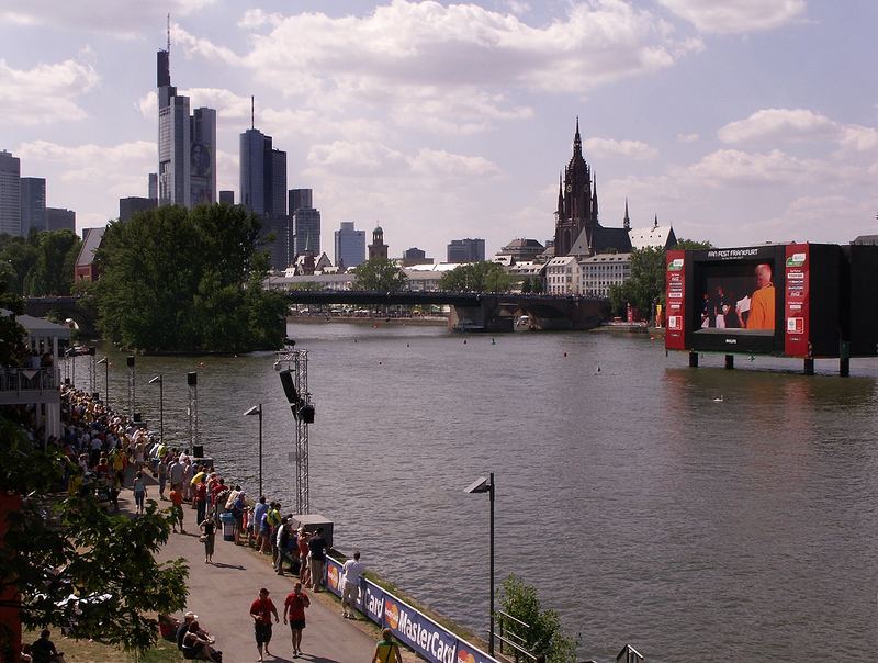 Mainhatten mit Mainarena