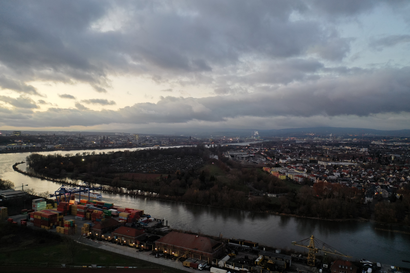 Mainspitze - wo der Rhein und Main sich küssen