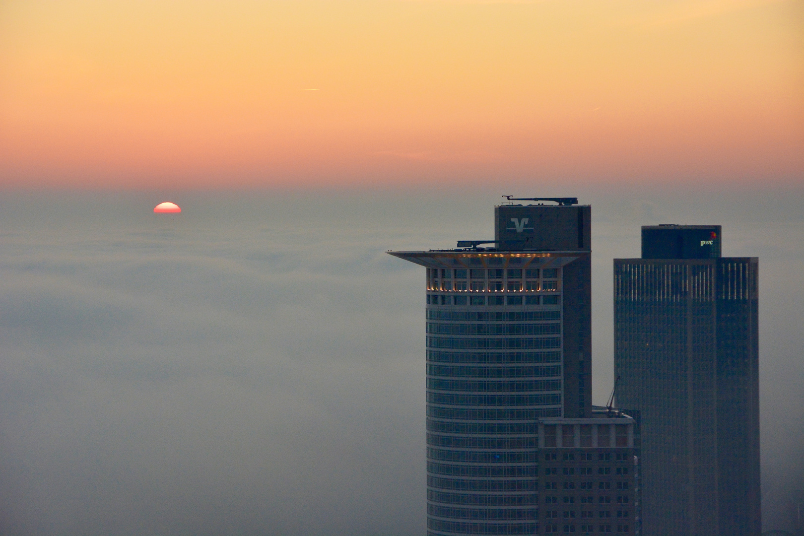 Maintower in sechs Akten - Erster Satz "Andante im Nebel"