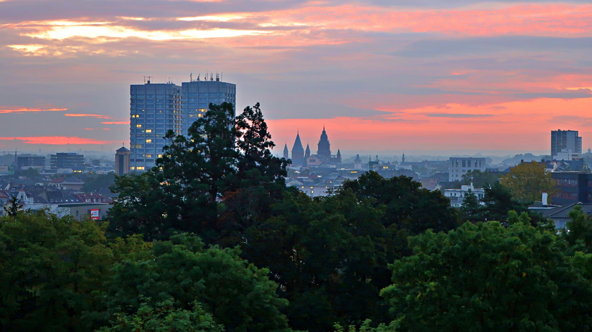 Mainz am frühen Morgen - Mit Aussicht