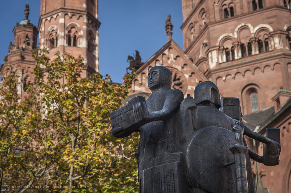 Mainz - Der Leichhof im Herbst