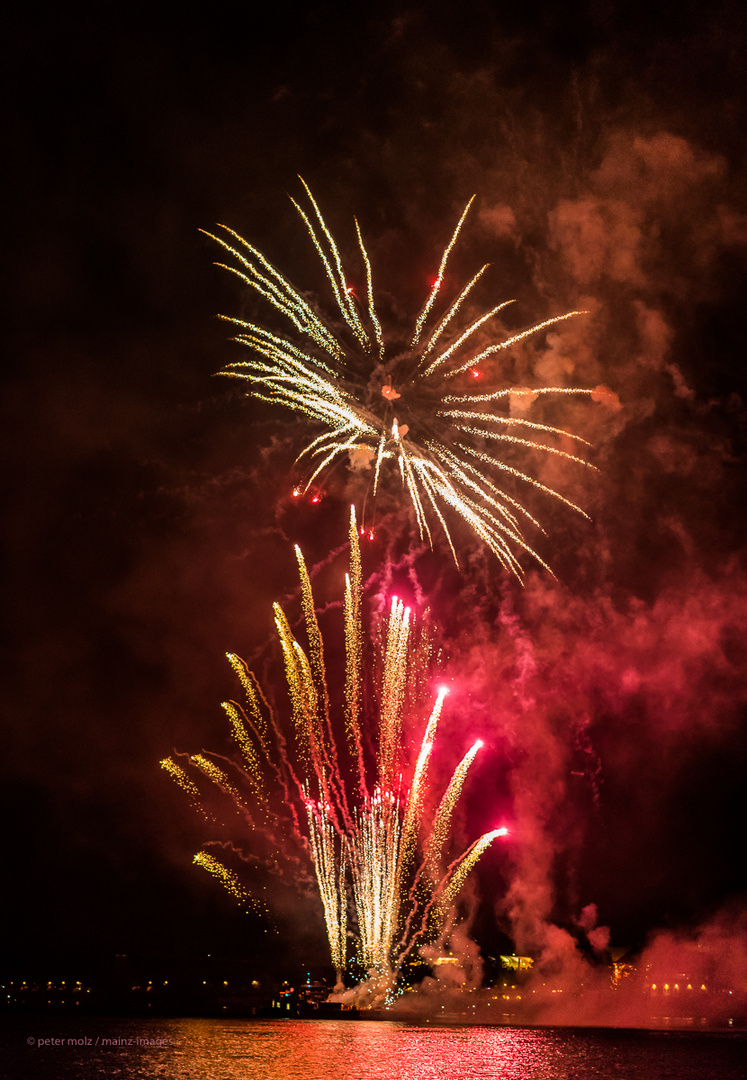 Mainz - Feuerwerk Mainzer Sommerlichter 2019