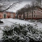 Mainz - Schneebedeckter Schillerplatz im Januar 2021