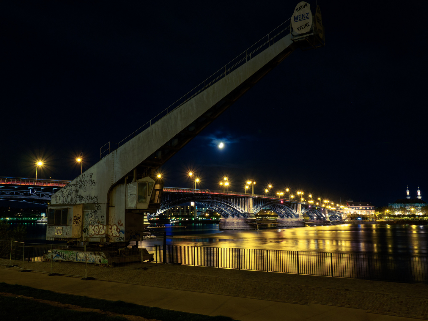 Mainz-Theodor Heuss Brücke