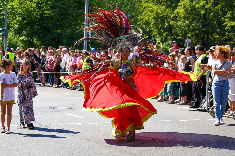 Maiparade in Kreuzberg