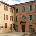 mairie de roussillon 01