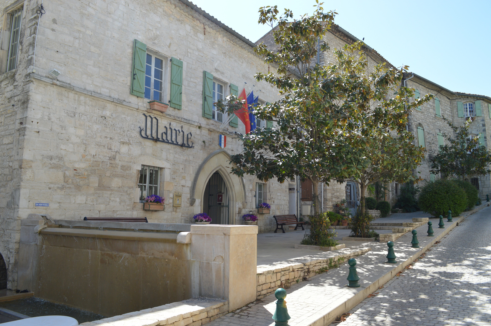 Mairie de Vézénobres