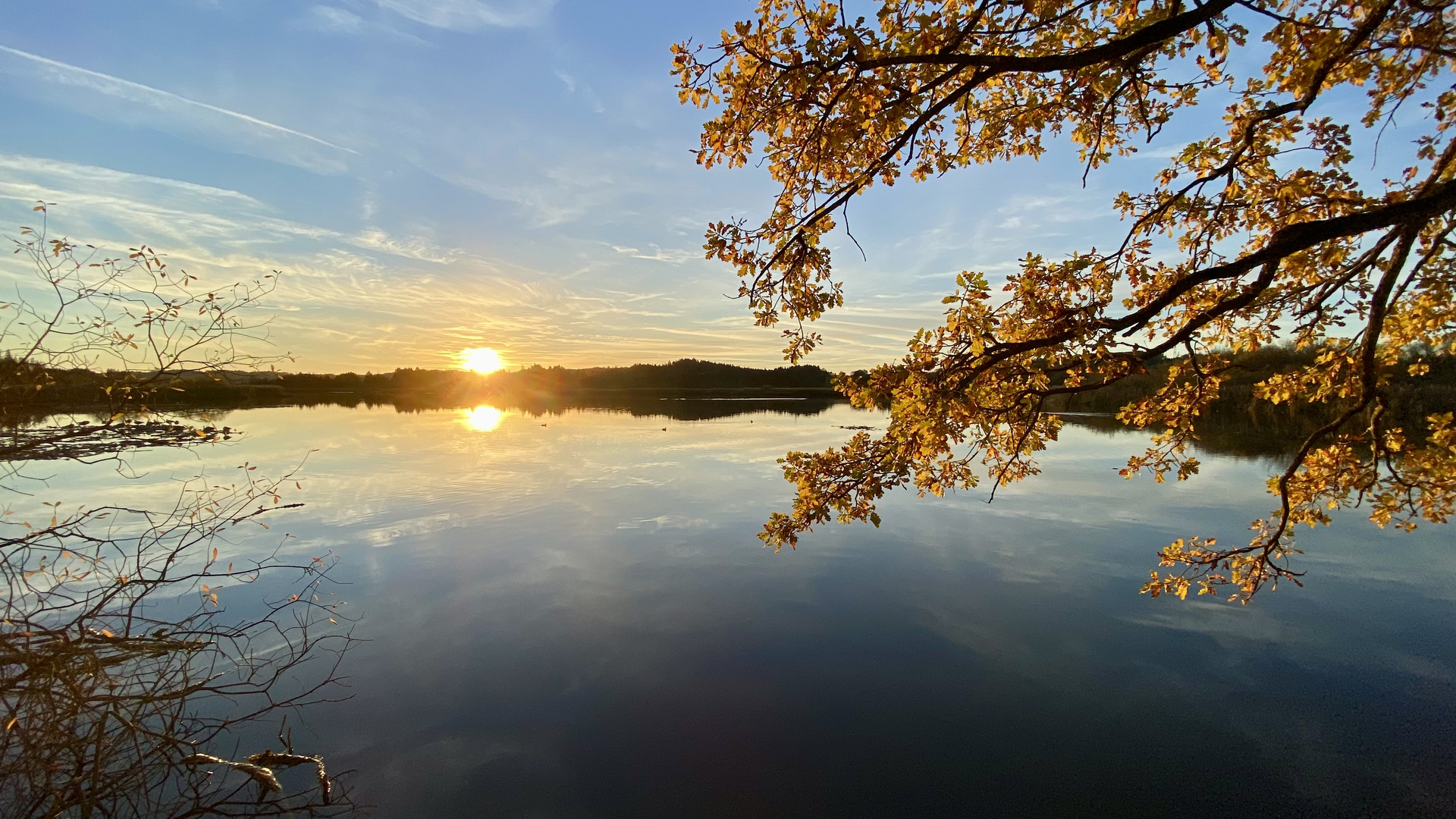 Maisinger See - Sonnenuntergang im Herbst