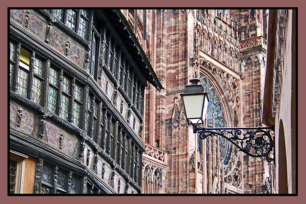 Maison Kammerzell mit Blick auf's Münster