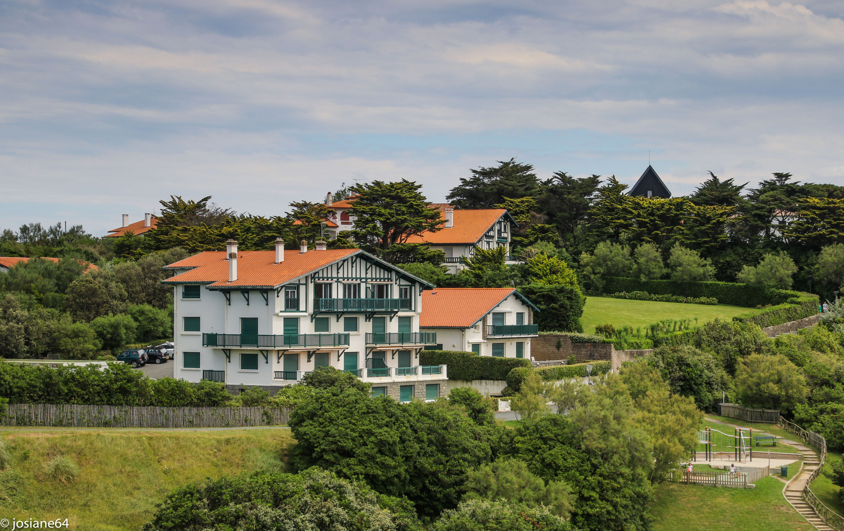 MAISON STYLE BASQUEAISE