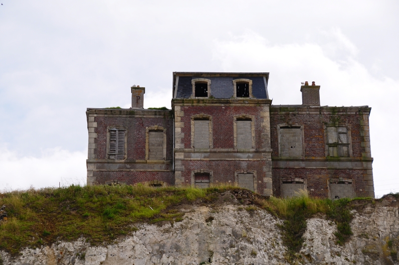 maison sur la falaise ault