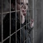 Make Up Mistress hinter Gittern ;)