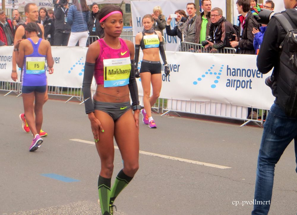 Makhanya wurde 3. der Frauen beim 25. Marathon Hannover