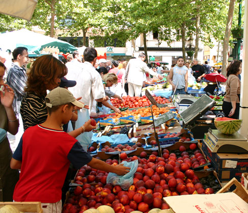 Maktszene in Carcassonne (Süd Frankreich)