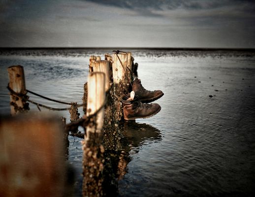 +++MAL DIE SCHUHE AN DEN NAGEL HÄNGEN+++