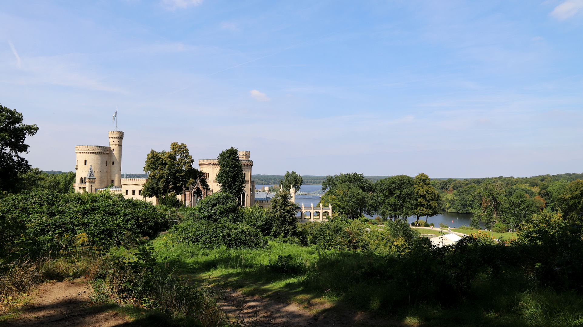 Mal ein etwas anderer Blick auf das Schloss Babelsberg