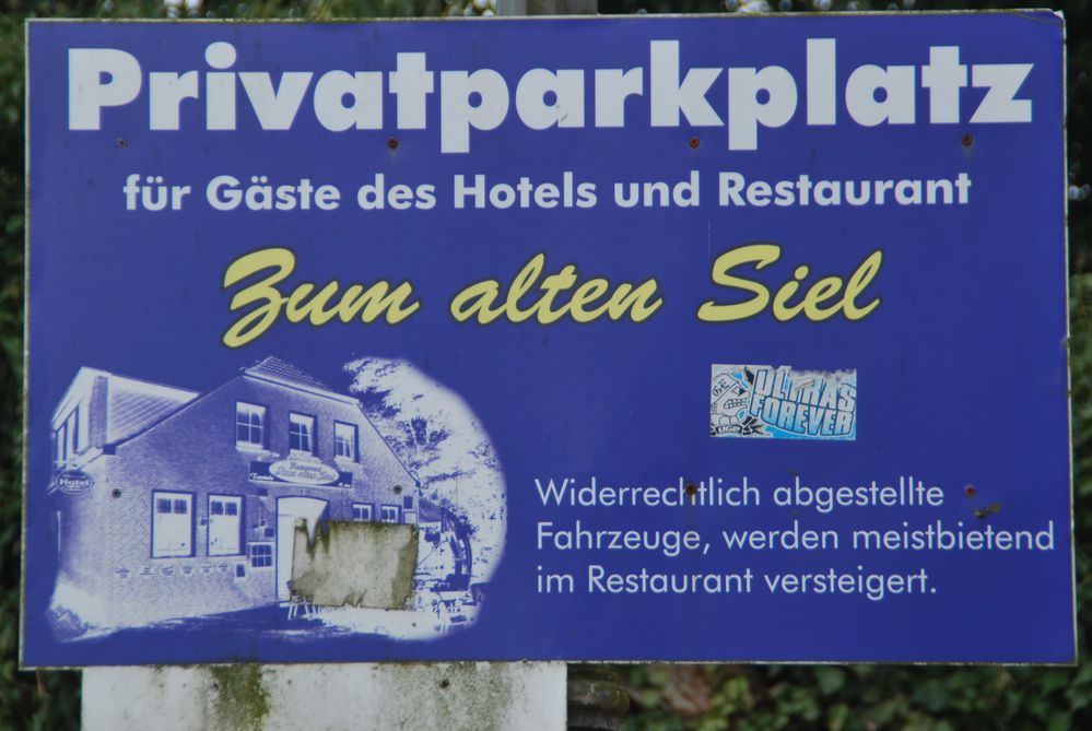 Mal ein witziges "Parkverbotsschild" ....