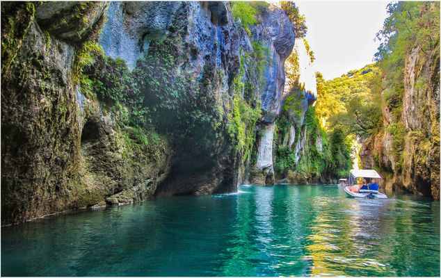 Mal eine Bootsfahrt machen