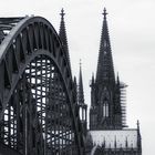 Mal von der anderen Seite......die Brücke zum Dom