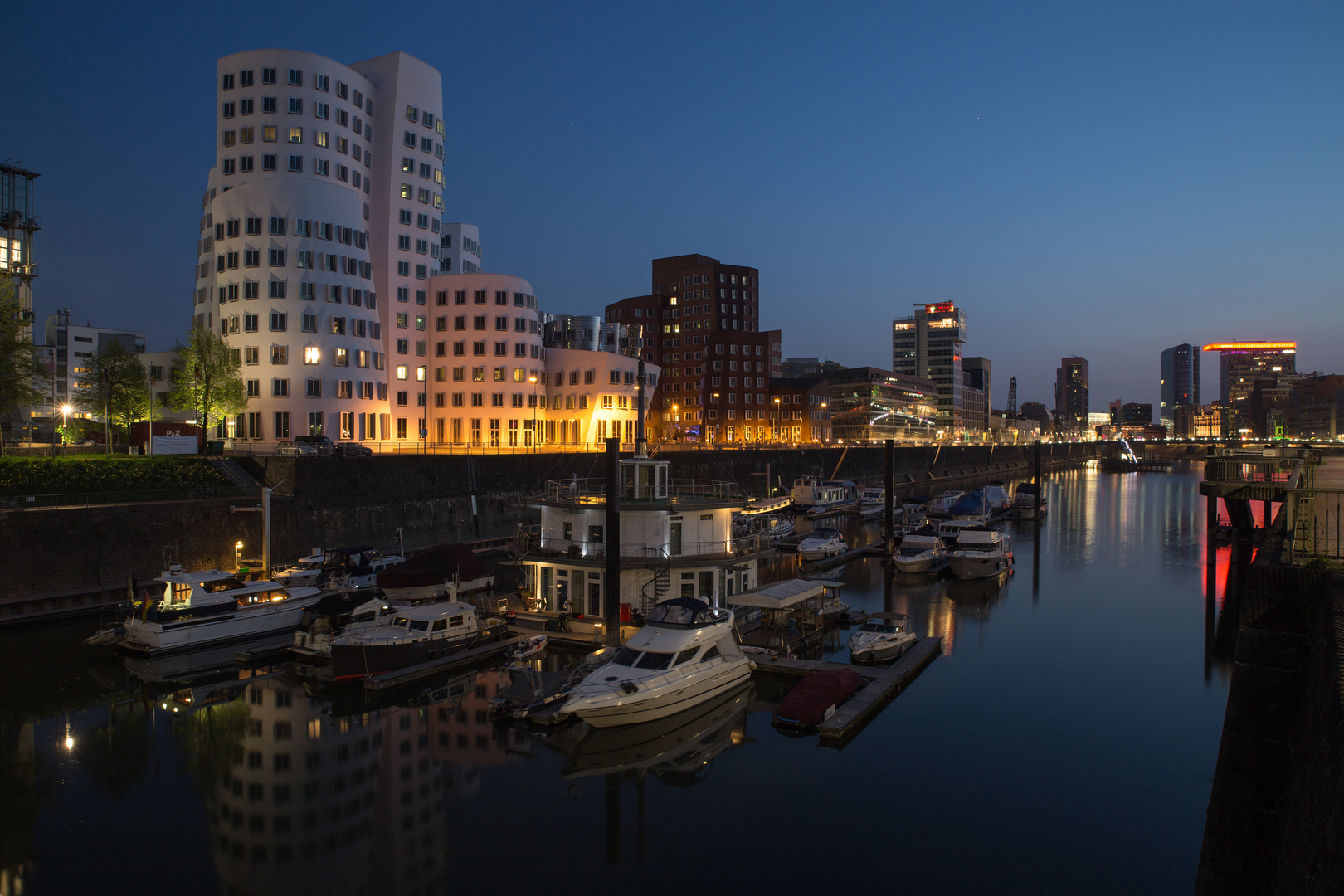 Mal wieder der Medienhafen