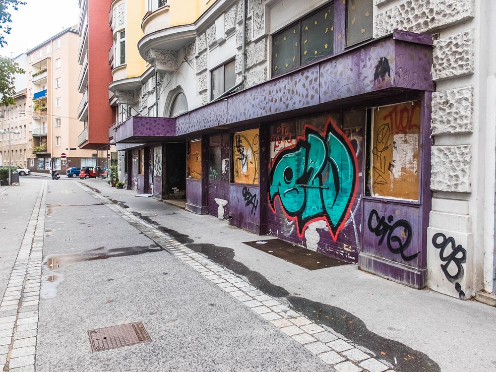 Mala Strana Wien Mittersteig 15 4 Bezirk Wieden Foto Bild Architektur Lost Places Wirtschaftswunden Bilder Auf Fotocommunity