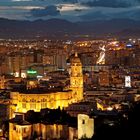 Malaga bei Nacht