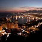 Malaga bei Nacht