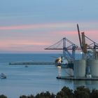 Malaga Hafen im Abendlicht