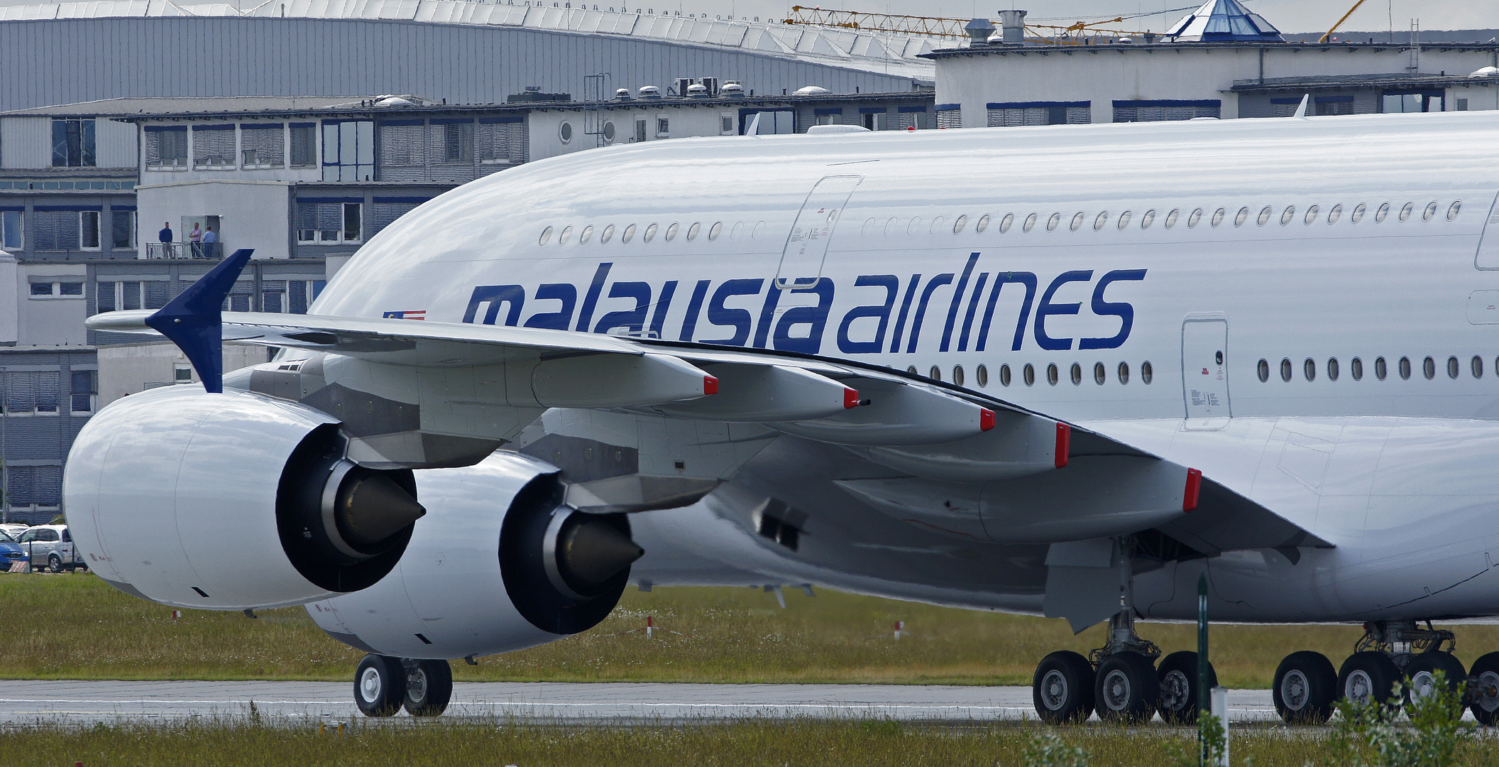 Malaysia Airlines / 3