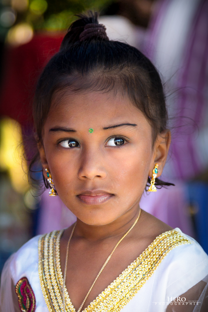 Malaysia / Kuala Lumpur - Thaipusam und Hindu Mädchen