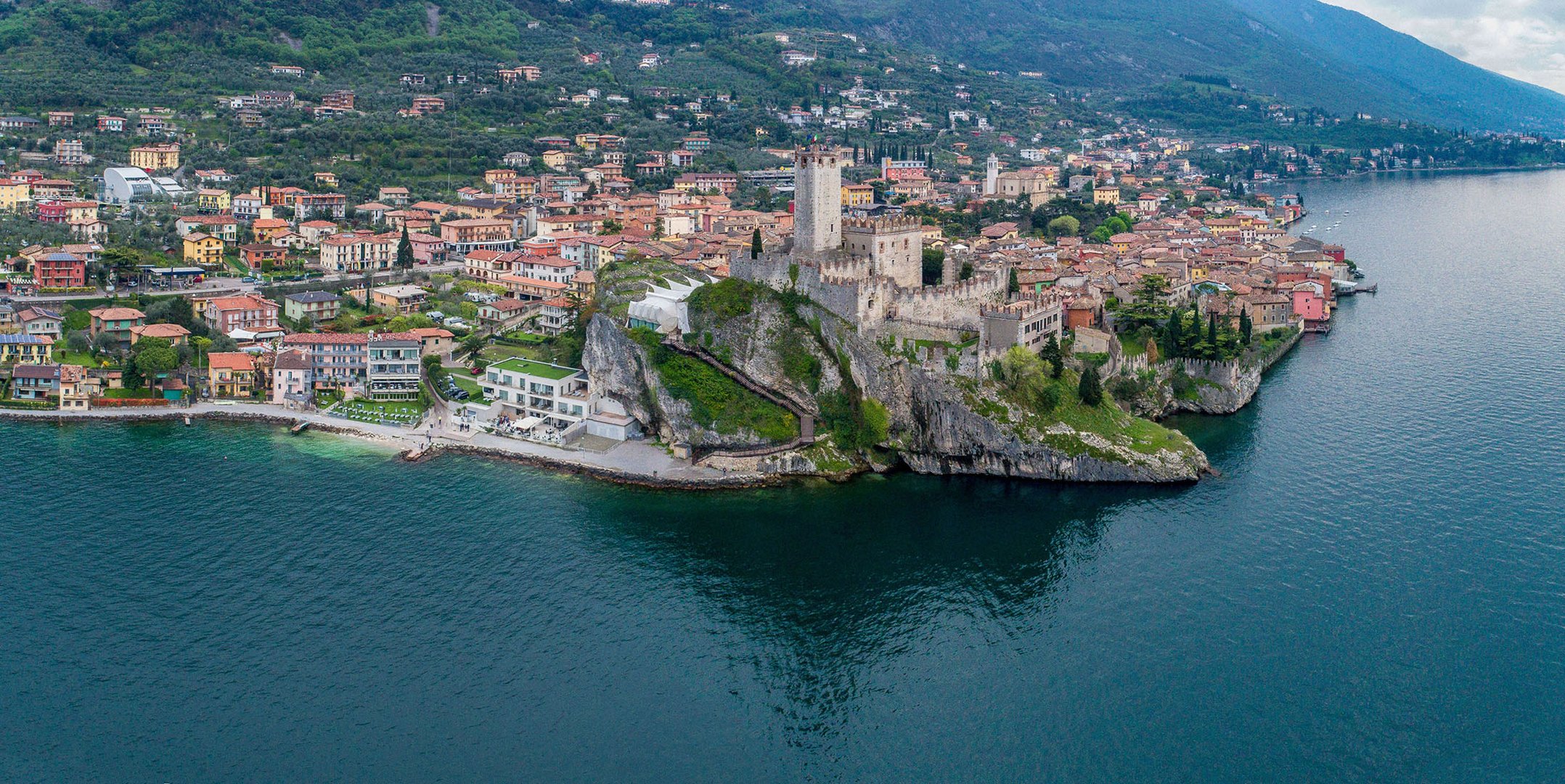 Malcesine, Italien-Drohnenaufnahme 