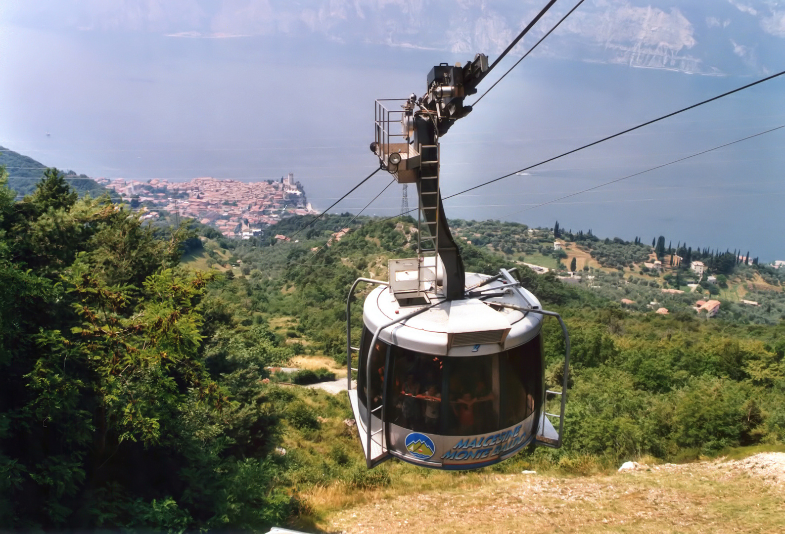 'Malcesine'  vista dal monte Baldo (Lago di Garda)