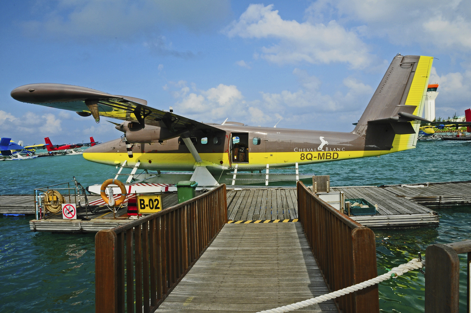 MALDIVES AIRTAXI BIN AUF DEM WEG ZU...........