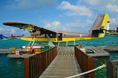 MALDIVES AIRTAXI BIN AUF DEM WEG ZU...........