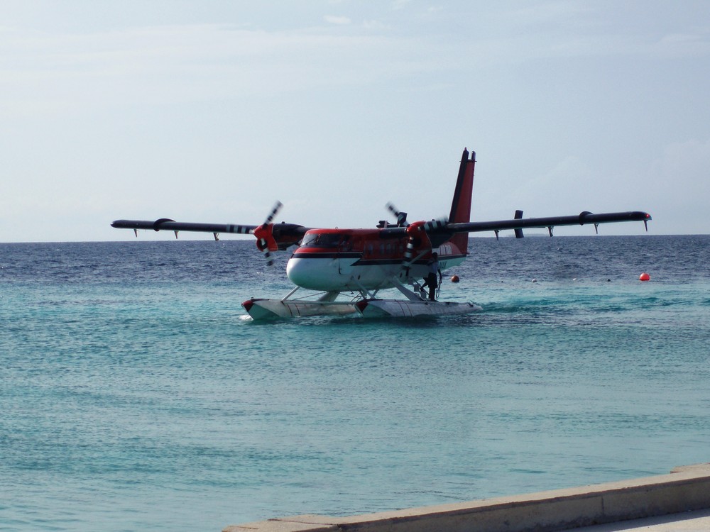 Maldivian Airtaxi, die schönste Art eines Taxis