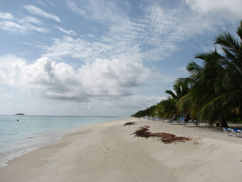 Maldivian Sky and Sea