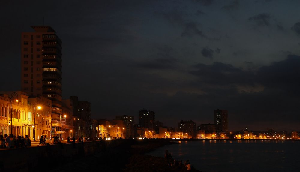 Malecon at night by Martin Gebhardt