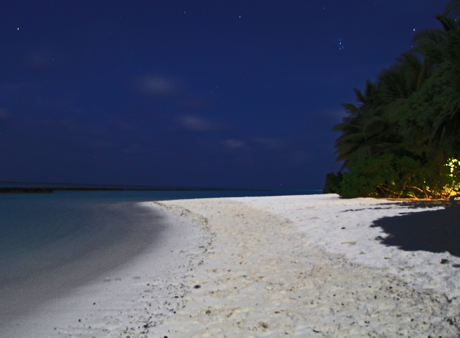 Malediven bei Nacht