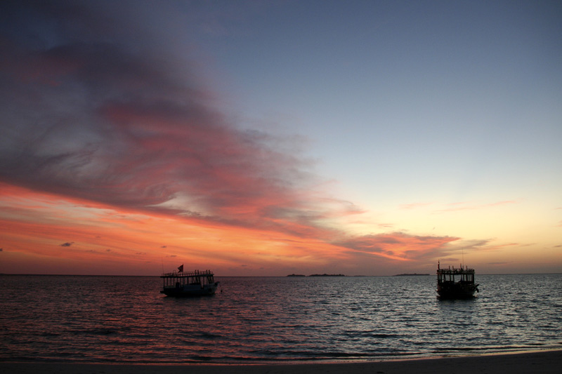 maledives sunrise