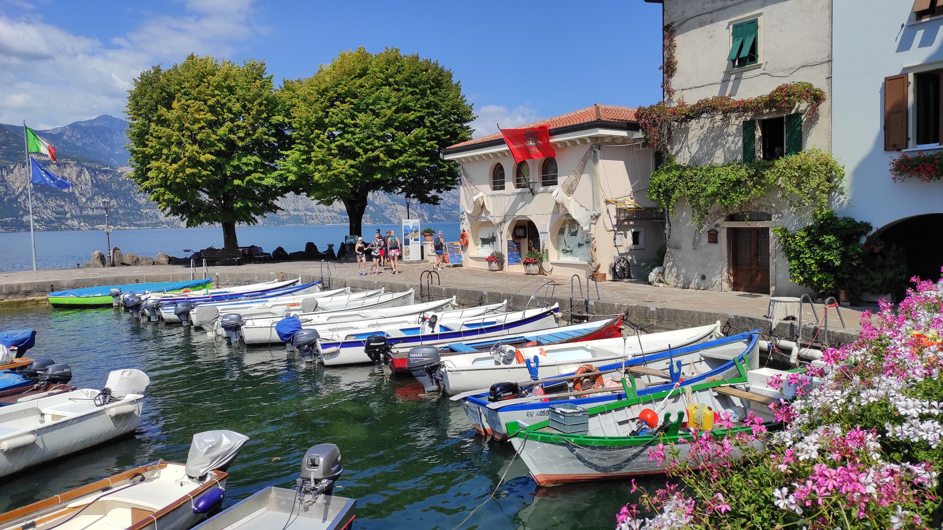 malerischer Hafen in Cassone di Malcesine