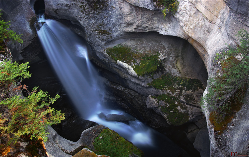 Maligne Canyon